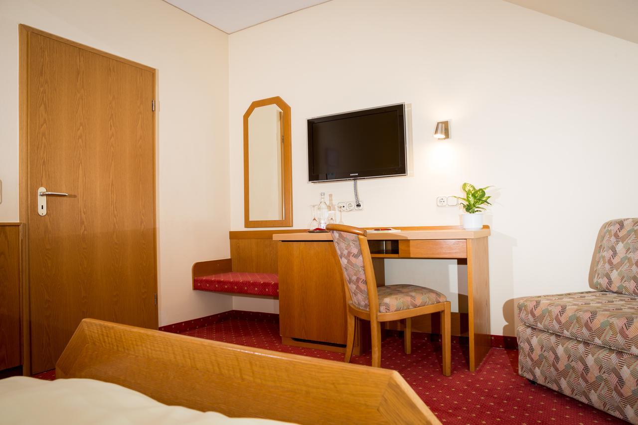 Gasthof-Hotel Harth Фулда Екстериор снимка